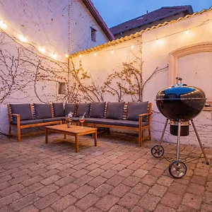 https://charmantes-apartment-in-hannover.hannover-hotel.net