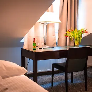 Boelsche 3*, Berlin Germany