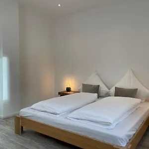 https://vintage-flat-in-trendy-district-of-hannover.hannover-hotel.net